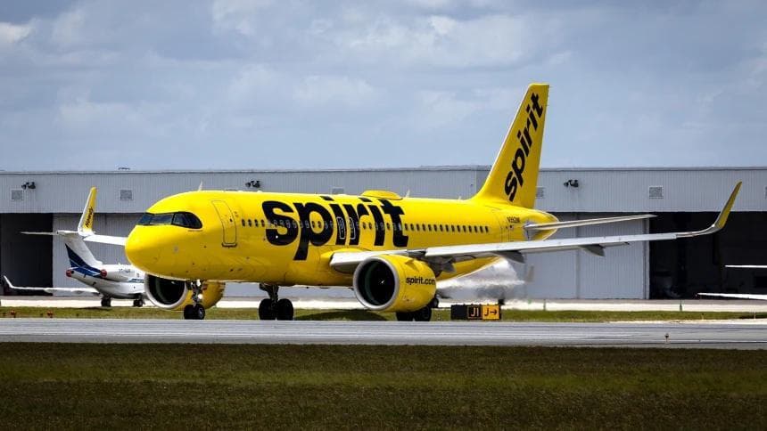 Trump Administration Considers $500M Spirit Airlines Bailout: Government Ownership Sparks Business Concerns